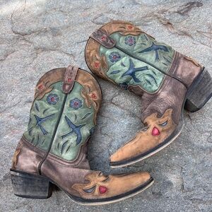 Dan Post vintage bluebird boots